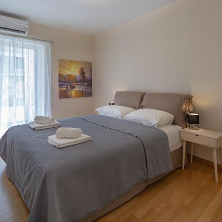 Sagittarius - Faliro Sea Side Apartment Atény Exteriér fotografie